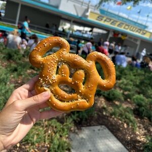 Meet your Posher, Ivanna